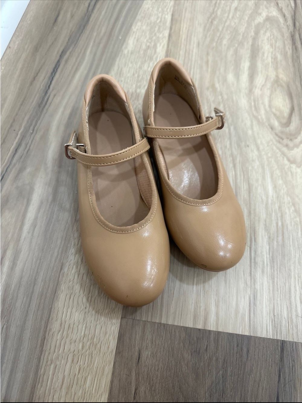 Kids Mary Jane Tap Shoes in Tan